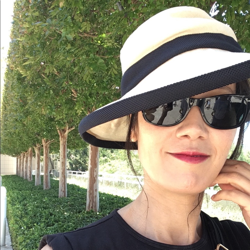 Meet your Posher, May